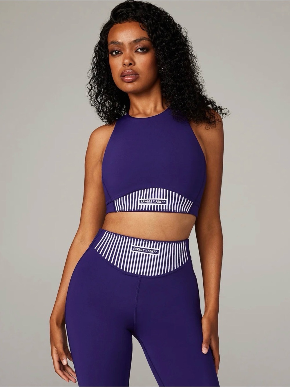 Savage X Fenty XCCENTUATE MEDIUM-IMPACT LONGLINE SPORTS BRA & LEGGINGS Set